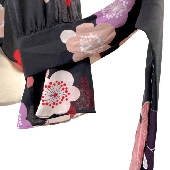 Ann Taylor Bow Cuff Black Blouse with Multicolor Floral Pattern. Size S - Picture 6 of 11